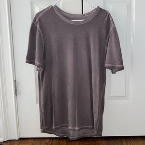 Lululemon tshirt